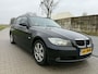 BMW 3-Serie Touring 320i hele nette auto !