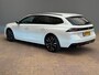 Peugeot 508 SW 1.6 GT HYBRID 225PK | Camera | Navi | Stoelverwarming | Leder/Stof! | 18'' Lichtemetaal | Ad. Cruise control | Keyless | PDC V+A |