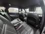 Land Rover Range Rover Velar 2.0 P300 Turbo AWD R-Dynamic SE | Navigatie | LM Velgen 20" | Voorstoelen Verwarmd/Geventileerd | Elektrisch Uitklapbare Trekhaak | PDC Voor en Achter | Cruise Control | Airco |