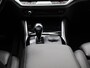 BMW 3-Serie Touring 320i High Executive | Automaat | Navigatie | Climate Control | Stoelverwarming | Parkeersensoren |