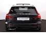 Volvo V60 B4 Plus Dark - Panorama/schuifdak - IntelliSafe Assist & Surround - 360º Camera - Harman/Kardon audio - Adaptieve LED koplampen - Verwarmde voorstoelen, stuur & achterbank - Parkeersensoren voor & achter - Elektr. bedienb. voorstoelen met geheugen - Draadloze tel. lader - Extra getint glas - 19' LMV