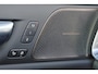 Volvo V60 B4 Plus Dark - Panorama/schuifdak - IntelliSafe Assist & Surround - 360º Camera - Harman/Kardon audio - Adaptieve LED koplampen - Verwarmde voorstoelen, stuur & achterbank - Parkeersensoren voor & achter - Elektr. bedienb. voorstoelen met geheugen - Draadloze tel. lader - Extra getint glas - 19' LMV