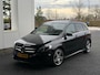 Mercedes-Benz B-klasse 180 AUTOMAAT AMG styling, panoramadak, trekhaak, 47000 km, dealer onderhouden, NL auto met nap