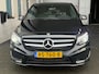 Mercedes-Benz B-klasse 180 AUTOMAAT AMG styling, panoramadak, trekhaak, 47000 km, dealer onderhouden, NL auto met nap