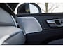 Volvo XC60 2.0 T8 Plug-in hybrid AWD Ultimate Dark Long range | Luchtvering | Bowers&Wilkins | Zwenkbare trekhaak | Panorama dak | Wol interieur |