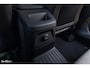Volvo XC60 2.0 T8 Plug-in hybrid AWD Ultimate Dark Long range | Luchtvering | Bowers&Wilkins | Zwenkbare trekhaak | Panorama dak | Wol interieur |