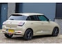 Suzuki Swift 1.2 Style Smart Hybrid CVT Automaat Rijklaarprijs! | Fabrieksgarantie | Onderhoudsbeurt | Mobiliteit service |