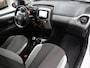 Toyota Aygo 1.0 VVT-i x-play 5-Deurs Airco Camera App connect Navigatie Bluetooth NL-auto NAP Cruise control Boekjes aanwezig 2 sleutels Carplay
