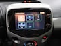 Toyota Aygo 1.0 VVT-i x-play 5-Deurs Airco Camera App connect Navigatie Bluetooth NL-auto NAP Cruise control Boekjes aanwezig 2 sleutels Carplay