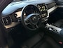 Volvo XC90 2.0 T8 456 PK PHEV AWD 7P BLACK EDITION PLUS LUCHTVERING SCHUIFDAK STOEL/STUUR.VERW ELEK.TREKHAAK HARMAN KARDON PANORAMA STANDKACHEL HEADUP