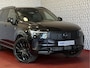 Volvo XC90 2.0 T8 456 PK PHEV AWD 7P BLACK EDITION PLUS LUCHTVERING SCHUIFDAK STOEL/STUUR.VERW ELEK.TREKHAAK HARMAN KARDON PANORAMA STANDKACHEL HEADUP