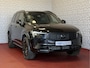Volvo XC90 2.0 T8 456 PK PHEV AWD 7P BLACK EDITION PLUS LUCHTVERING SCHUIFDAK STOEL/STUUR.VERW ELEK.TREKHAAK HARMAN KARDON PANORAMA STANDKACHEL HEADUP