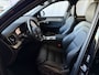 Volvo XC90 2.0 T8 456 PK PHEV AWD 7P BLACK EDITION PLUS LUCHTVERING SCHUIFDAK STOEL/STUUR.VERW ELEK.TREKHAAK HARMAN KARDON PANORAMA STANDKACHEL HEADUP