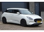 Suzuki Swift 1.2 Comfort Smart Hybrid Rijklaarprijs! | Fabrieksgarantie | Onderhoudsbeurt | Mobiliteit service |