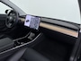 Tesla Model 3 RWD SR plus 325PK LFP Accu Trekhaak AutoPilot Leder Panoramadak Adaptive-Cruise Camera's Elektr.-Stuur+Stoelen+Spiegels+Geheugen+Easy-Entry+Verwarmde stoelen Park assistent Pdc WIFI Lane-Assist Speed-Assist Navi LED DAB Voorverwarmen Keyless One-Pedal-Drive Lmv 18" SOH 89% 1.000KG Trekgewicht 1e Eigenaar Origineel Nederlandse Auto Fabrieks Garantie op Accu en Motor tot 14-12-2028/160.000km