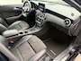 Mercedes-Benz A-klasse 180 Sport Edition // AMG-Line // LED // Automaat // PDC // Navi