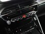 Peugeot e-2008 EV GT 50 kWh 136PK | SOH 99% | 3 FASE | AppleCarplay/Android Auto | Schuifkanteldak | Stof/LEER | 18"LMV | Camera | AUTOMAAT | Keyless | Cruise Control | Climate Control | Camera | FULL LED | Sfeerverlichting | Isofix | Privacy Glass |