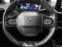 Peugeot e-2008 EV GT 50 kWh 136PK | 3 FASE | AppleCarplay/Android Auto | Schuifkanteldak | Stof/LEER | 18"LMV | Camera | AUTOMAAT | Keyless | Cruise Control | Climate Control | Camera | FULL LED | Sfeerverlichting | Isofix | Privacy Glass |