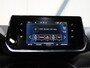 Peugeot e-2008 EV GT 50 kWh 136PK | SOH 99% | 3 FASE | AppleCarplay/Android Auto | Schuifkanteldak | Stof/LEER | 18"LMV | Camera | AUTOMAAT | Keyless | Cruise Control | Climate Control | Camera | FULL LED | Sfeerverlichting | Isofix | Privacy Glass |