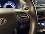 Hyundai Kona 1.0T Premium | Elektrisch verstelbare stoel | Stoelverwarming + verkoeling | Rijklaarprijs !