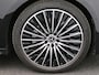 Mercedes-Benz E-klasse Estate 300 e Sport Edition AMG Line | Night Pakket | Panorama Schuif-Kanteldak | Lederen Bekleding | Diital Licht | Alarm | Stoelventilatie/- verwarming voor. Inclusief 24 maanden MB Certified garantie voor Europa.