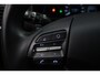 Hyundai Kona Electric EV Fashion 64 kWh 3- Fase SOH 95,3% | Warmtepomp | Trekhaak | Camera | Navigatie | Head-Up Display