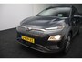 Hyundai Kona Electric EV Fashion 64 kWh 3- Fase SOH 95,3% | Warmtepomp | Trekhaak | Camera | Navigatie | Head-Up Display