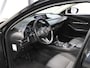 Mazda CX-30 186pk M Hybrid Sportive | BLACKEDITION! | AppleCarplay/AndroidAuto | Armsteun | Camera | StuurVerwarming | Adaptieve Cruise Control | Climate Control | Navigatie | Dodehoekdetectie | AUTOMAAT | Elektrische Achterklep |