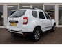 Dacia Duster 1.2 TCe 4x2 Lauréate, Cruise Control, Airco, PDC A, Trekhaak, Prijs Is Rijklaar Inclusief 6 Maanden Garantie