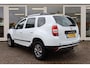 Dacia Duster 1.2 TCe 4x2 Lauréate, Cruise Control, Airco, PDC A, Trekhaak, Prijs Is Rijklaar Inclusief 6 Maanden Garantie