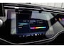Mercedes-Benz E-klasse 300e Exclusive Line | 313PK | Hyperscreen | Massage | Achterasbesturing | Luchtvering | Head-up | Burmester 4D | Digital-light | 2023.