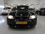 BMW 1-Serie Cabrio 118i Airco-ecc Bruin Leer Stoelverwarming voor handel of export!! Sportvelgen Boekjes aanwezig de motor lekt wat olie !!