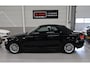 BMW 1-Serie Cabrio 118i Airco-ecc Bruin Leer Stoelverwarming voor handel of export!! Sportvelgen Boekjes aanwezig de motor lekt wat olie !!