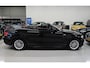 BMW 1-Serie Cabrio 118i Airco-ecc Bruin Leer Stoelverwarming voor handel of export!! Sportvelgen Boekjes aanwezig de motor lekt wat olie !!