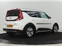 Kia e-Soul ExecutiveLine 64 kWh | SOH 100% | 3 Fase | 1e eigenaar | Trekhaak | Wamtepomp | Stoelventilatie | Leder | Adaptive cruise | Harman/Kardon | Camera | Stoelverwarming | Carplay | Navigatie