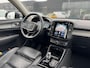Volvo XC40 1.5 T5 Recharge Inscription | Adaptieve Cruise Control | BLIS Dodehoek Detectie | Stoel + Stuurverwarming | Trekhaak | 19 Inch | All-Seasons | 360 Camera | Adaptieve LED koplampen | Getint Glas | Leder |