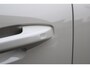 Volvo XC40 B4 Automaat Mild Hybrid Plus Dark | |Verwarmbare Voorruit | Elektrisch Verstelbare Voorstoelen | Inklapbare Trekhaak | Keyles Entry | Elektrische Achterklep | BLIS | Harman/Kardon Audio | Parkeersensoren Voor & Achter | Achteruitrijcamera | Adaptieve Cruise Control | Pilot Assist | Stoelverwarming | Stuurverwarming