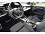 Audi A3 Limousine 30 TFSI Mhev S ed. NL-Auto / Standkachel / Matrix verl. / 2 X S-line / B&O / 18"