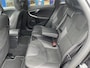 Volvo V40 1.5 T3 Polar+ Sport / Automaat / NL-Auto / Dealer-Onderhouden / Panodak / Harman-Kardon / Half-Leder/Half-Alcantara / Cruise-Control / Climate-Control / Stoelverwarming / Trekhaak / Keyless / LED / DAB Radio-Bluetooth / Navi / PDC V+A met Camera / 17'' LMV / ENZ.