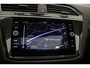 Volkswagen Tiguan R-Line Business 1.5 TSI 150pk DSG Automaat Trekhaak, Panoramadak, LED matrix koplampen, Black style, Navigatie, Elektrische achterklep, Achteruitrijcamera