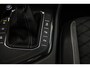 Volkswagen Tiguan R-Line Business 1.5 TSI 150pk DSG Automaat Trekhaak, Panoramadak, LED matrix koplampen, Black style, Navigatie, Elektrische achterklep, Achteruitrijcamera
