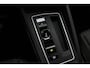 Volkswagen Golf Life Edition 1.5 TSI eHybrid 204pk DSG Automaat Adaptive cruise control, Achteruitrijcamera, LED koplampen, App connect, Parkeersensoren, Stuurwiel verwarm, Stoelverwarming