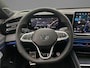 Volkswagen Tiguan R-Line Edition 1.5 TSI eHybrid 272pk DSG Automaat Trekhaak, Black style, 360 camera, Adaptive cruise control, Panoramadak, LED matrix koplampen, Elektrische achterklep