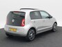 Volkswagen Up! 1.0 Automaat groove up! | Airco | Panoramadak | Stoelverwarming | Cruise Controle | 16 Inch | 100.429 Km