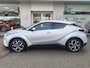 Toyota C-HR 1.8 Hybrid Style | Trekhaak Afn. | Sensoren v/a | Navi | Stoelve