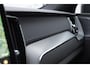 Volvo XC60 T6 350PK Automaat AWD Ultra Black Edition Facelift/ Head-up display/ Harman Kardon audio/ BLIS/ Elektrischbedienbare stoelen met geheugen / Panoramadak/ Adaptive cruise control/ Pilot assist/ Apple Carplay/ Android auto/