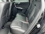 Volvo XC60 2.0 D4 190 PK FWD AUTOMAAT Summum Navigatie Trekhaak Xenon Panoramadak Dab 18 Inch Leder Elek Stoelen + Verwarming