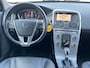 Volvo XC60 2.0 D4 190 pk Automaat Summum Navigatie Trekhaak Xenon Panoramadak Dab 18 Inch Leder Elek Stoelen + Stoelverwarming Euro 6