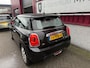 MINI Cooper Mini 1.5 Serious Business // Automaat // PDC // Navi // Xenon