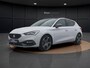 SEAT Leon 1.0 eTSI FR | Pano dak | Camera | Navigatie | ACC | Keyless | Stuur-/Stoelverwarming |
